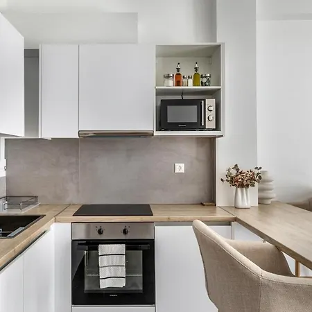 Selesta - Stylish 2 Bedroom In Apartment Athens
