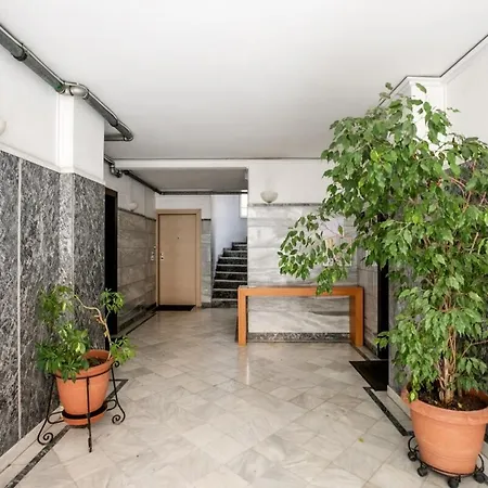 Apartment Selesta - Stylish 2 Bedroom In *